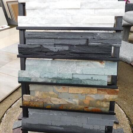 Schöne Auswahl verschiedener Steinpaneele